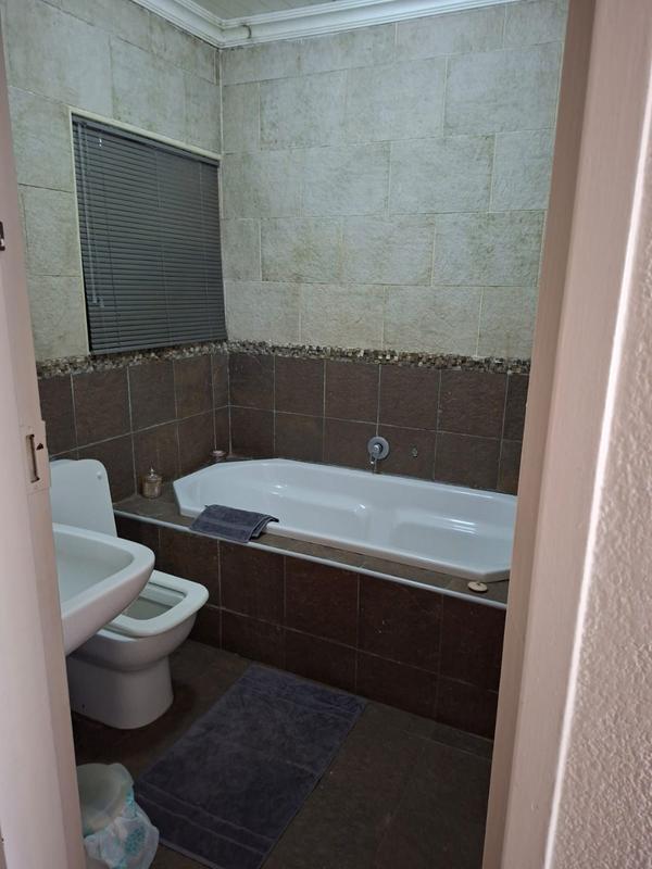 3 Bedroom Property for Sale in Vaalpark Free State